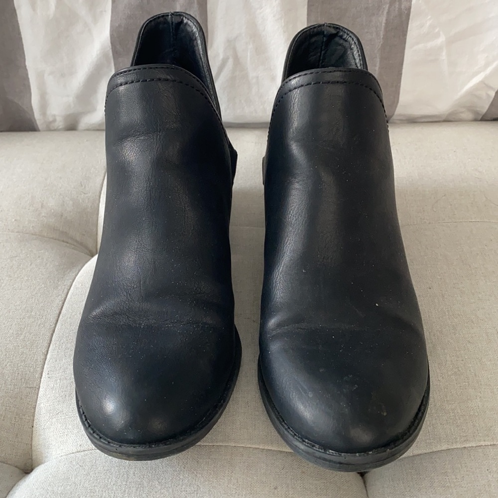 Universal Thread Black Booties - image 3